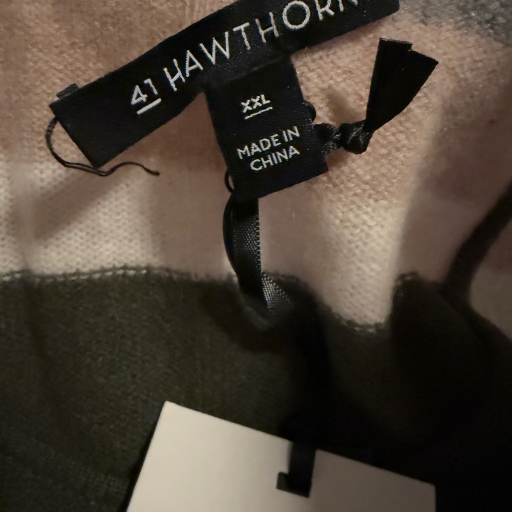 Luxurious Cashmere Sweater NWT & NWOT - Picture 11 of 14